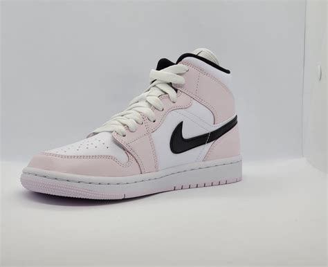 nike jordans licht roze|Roze Schoenen .